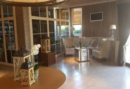 Psb In Messembria Apartman *